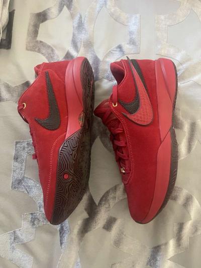 Nike Lebron XX - Thumbnail 3