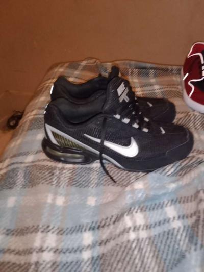 Air max torch 3 size 9 - Thumbnail 2
