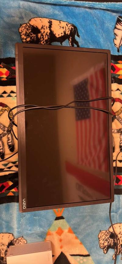 xbox and tv - Thumbnail 2