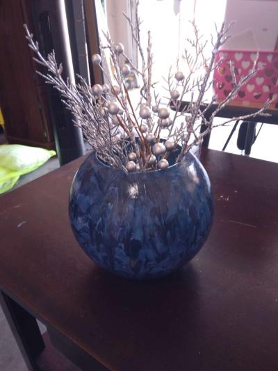 center Piece - Thumbnail 2