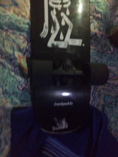 landyachtz skateboard - Thumbnail 3