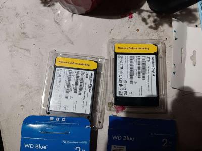solid state drive 90 apiece - Thumbnail 2