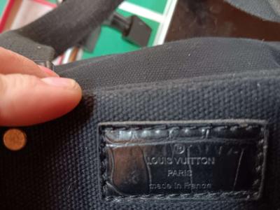 Authentic Louis Vuitton limited edition bag - Thumbnail 3