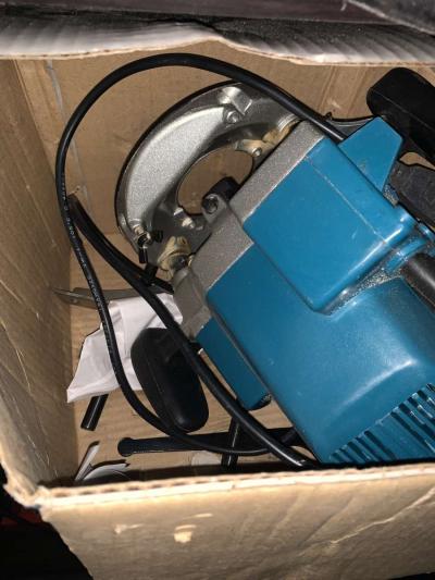 Brand New router  never been used in the box - Thumbnail 2