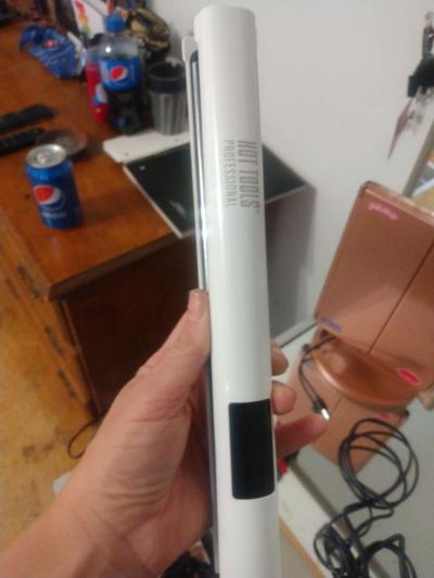hot tools flat iron