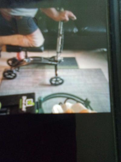 Leeg Sten or car - Thumbnail 3