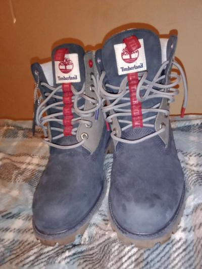 new Timberland boots size 9 - Thumbnail 4