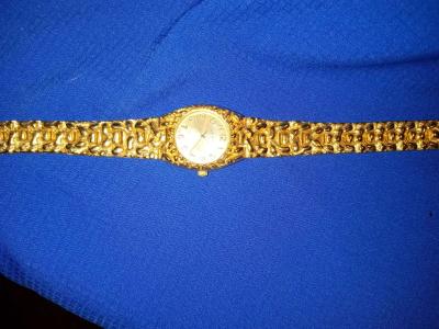 Da Vinci Ladies quartz watch nugget style goldtone