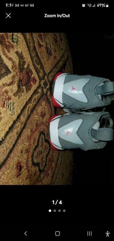 Toddler Jordans - Thumbnail 4