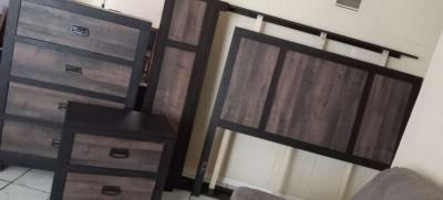 queen Bedroom - Thumbnail 3