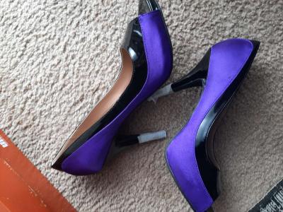 high heels - Thumbnail 2