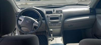 2011 Toyota Camry Hybrid - Thumbnail 5