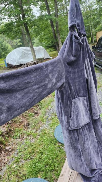 Reverse Hoodie - Thumbnail 2