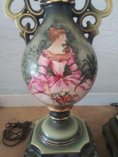 French Porcelain Urn Lamps - Thumbnail 2
