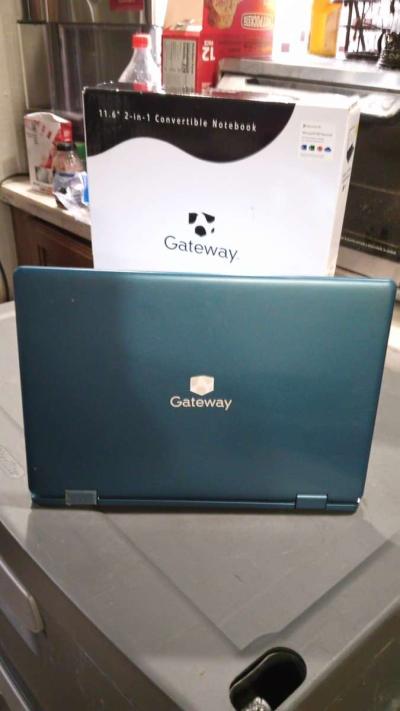 Gateway Celeron 11IN Notebook Blue - Thumbnail 4