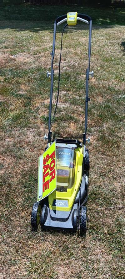 electric lawnmower - Fairless Hills, Pennsylvania