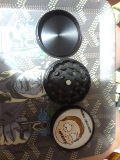 3 Rick and Morty herb grinders - Thumbnail 4