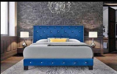 Mattress with box spring and bed frame - Thumbnail 6