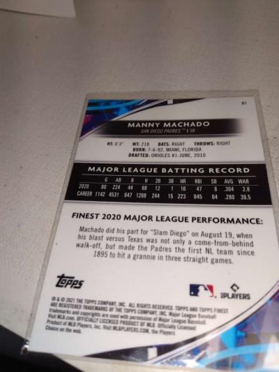 2021 Topps finest Manny Machado - Thumbnail 3