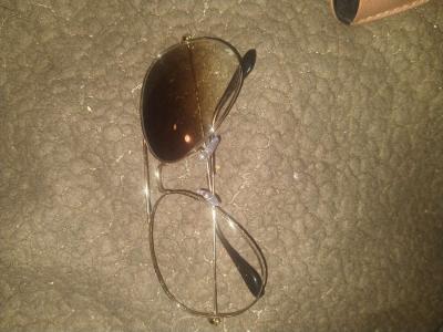 ray bans gold aviator with missing lens - Thumbnail 2