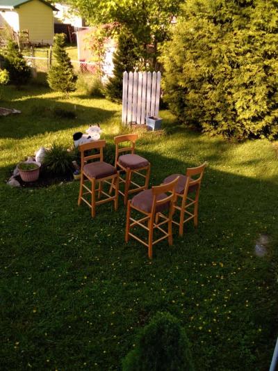 4 bar height wood stools - Thumbnail 2