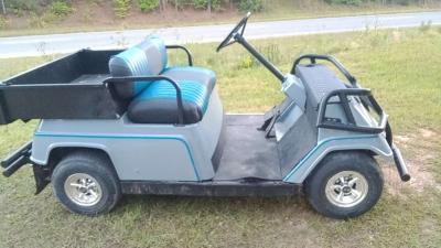 Yamaha golf cart