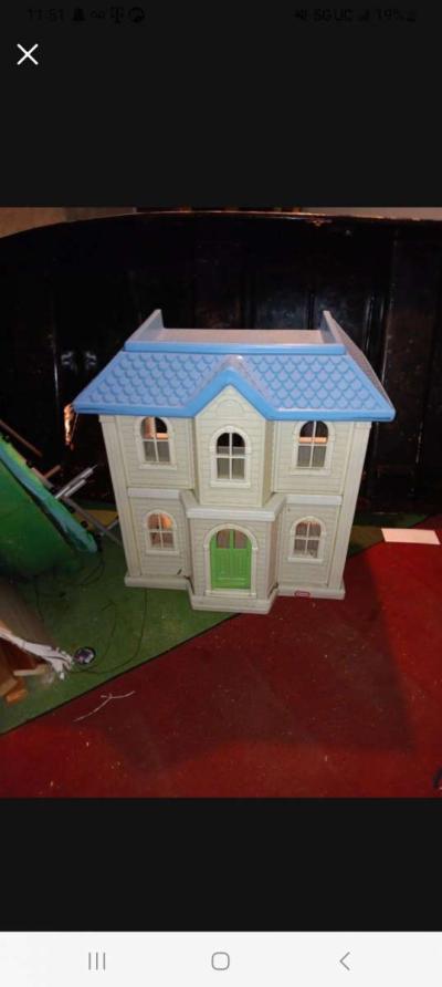 XXL dollhouse