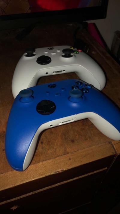 Xbox series s - Thumbnail 4