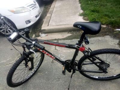 Trek Mountain Bike - Thumbnail 2