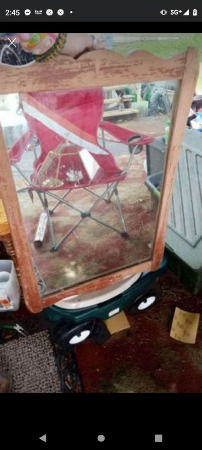 Dresser Mirror - Thumbnail 2