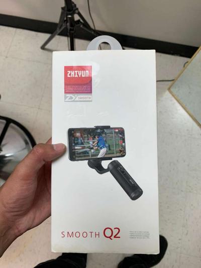 smooth q2 - Thumbnail 2