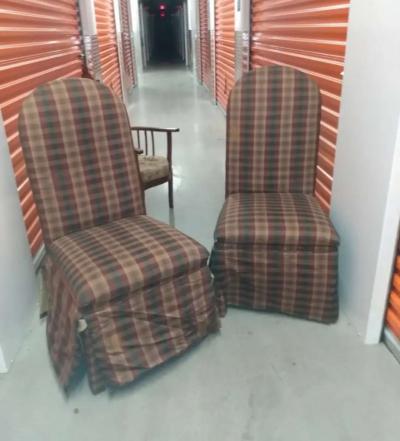 beautiful 2 accent chairs - Houston, Texas