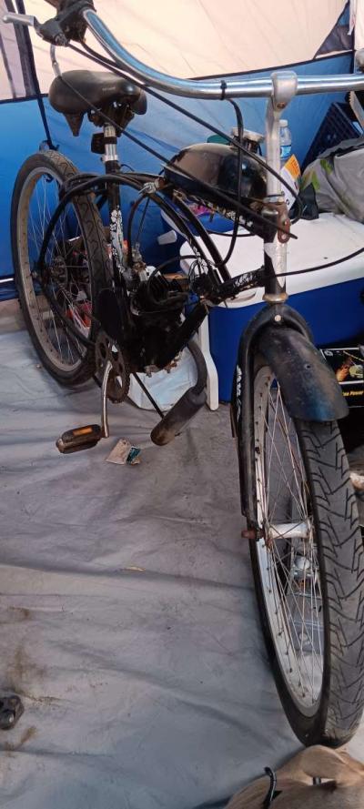 80cc Motorized Beach Cruiser - Thumbnail 3