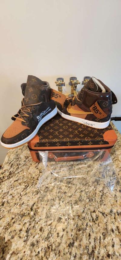 Nike sneakers - Thumbnail 2