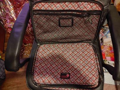 Vera Bradley - Thumbnail 3