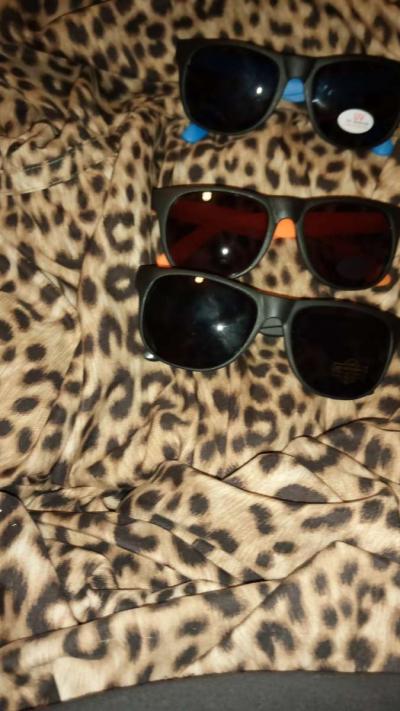 sunglasses - Thumbnail 2