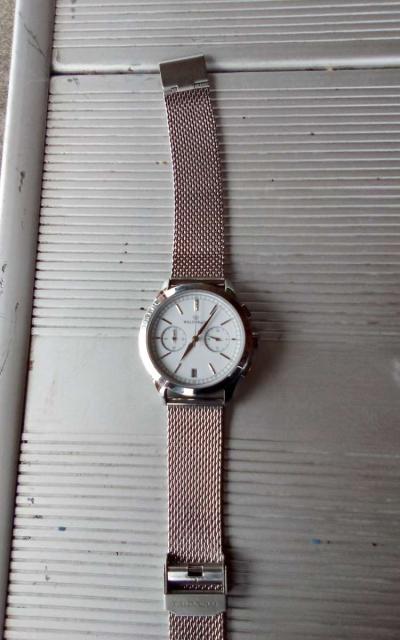 Waldor and Co watch