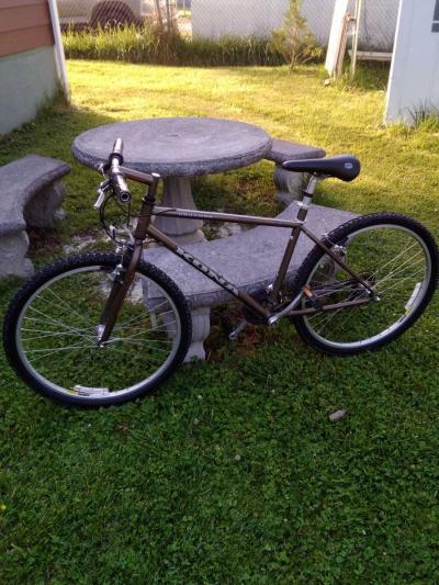 Kona light racing bike