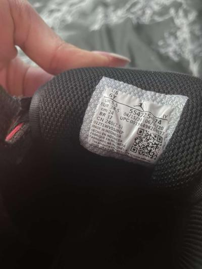 Jordan 1 Retros - Thumbnail 3