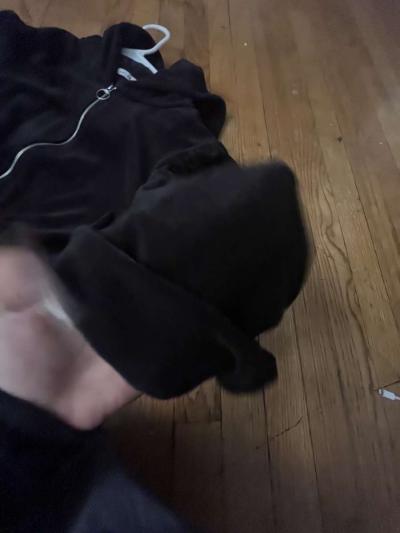 sweater - Thumbnail 3