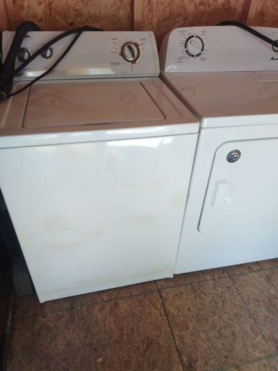 wirlpool and amana washer dryer - San Antonio, Texas