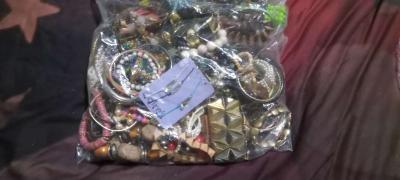 some individual pieces silver necklaces rings bracelets - Windsor, California