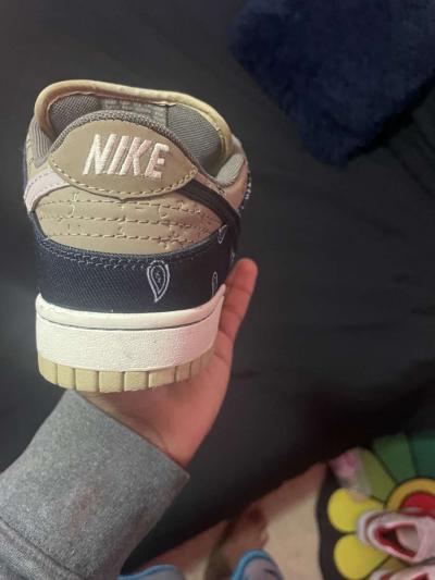 Travis scoot sb dunk - Thumbnail 3