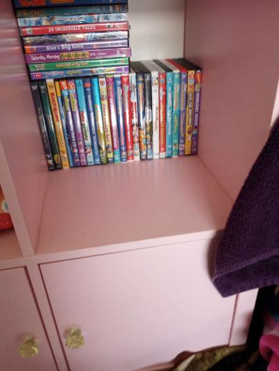 two bedroom apartment everything must go 2000 - Thumbnail 4