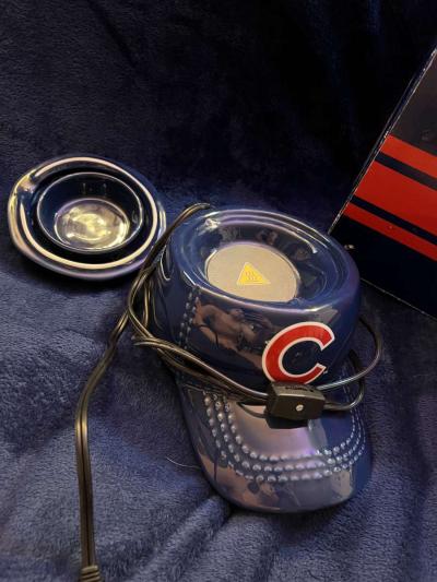 Chicago cubs authentic wax warmer - Thumbnail 2