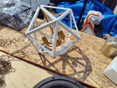 hanging lights - Thumbnail 3