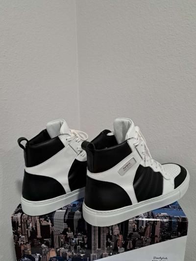 Retro Basketball Shoes - Thumbnail 3