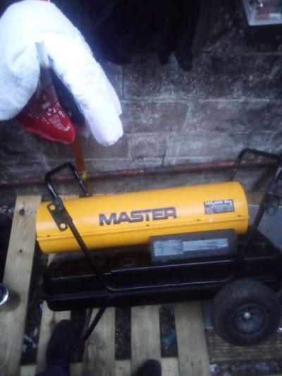 master kerosene forced air heater - Thumbnail 2