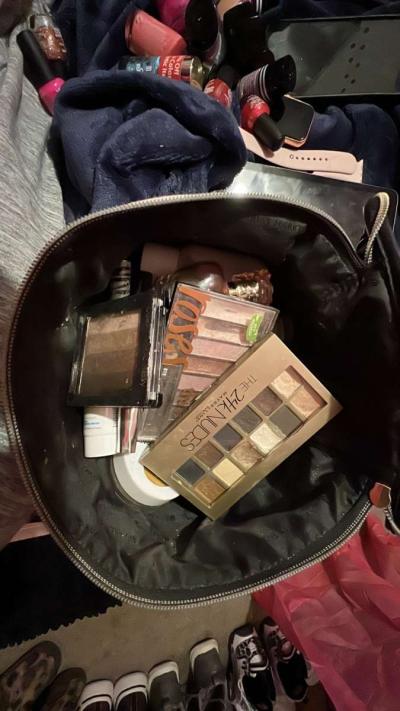 bundle of make up scarfs and socks also hats - Thumbnail 2