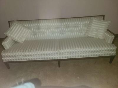 beautiful white couch - Thumbnail 6